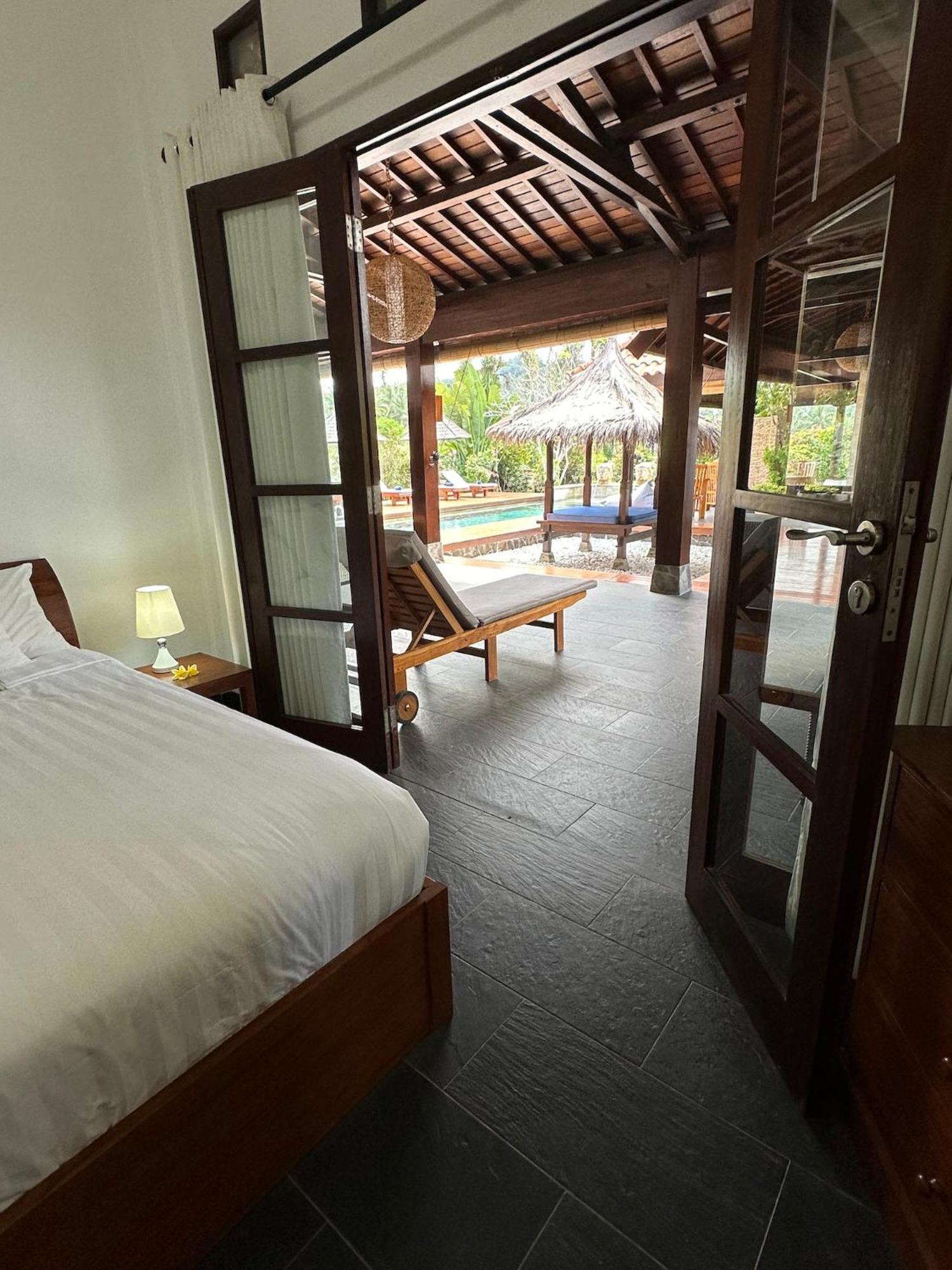 Bale Solah Lombok Holiday Resort Senggigi Kültér fotó