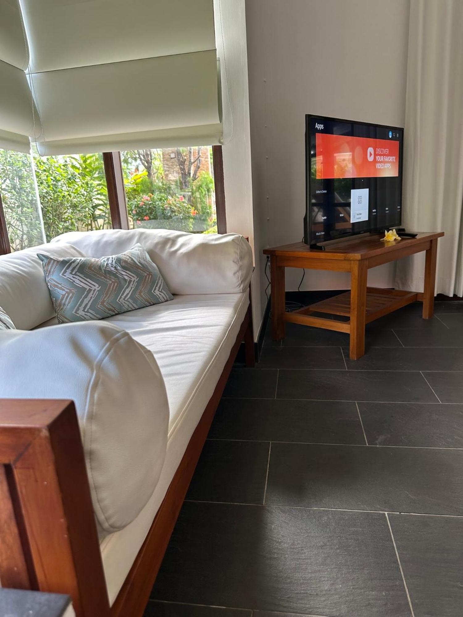 Bale Solah Lombok Holiday Resort Senggigi Kültér fotó